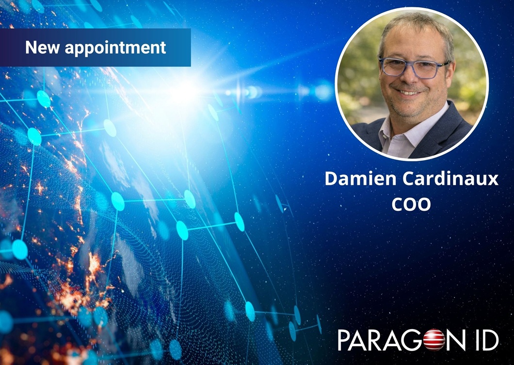 Damien Cardinaux photo on globe background